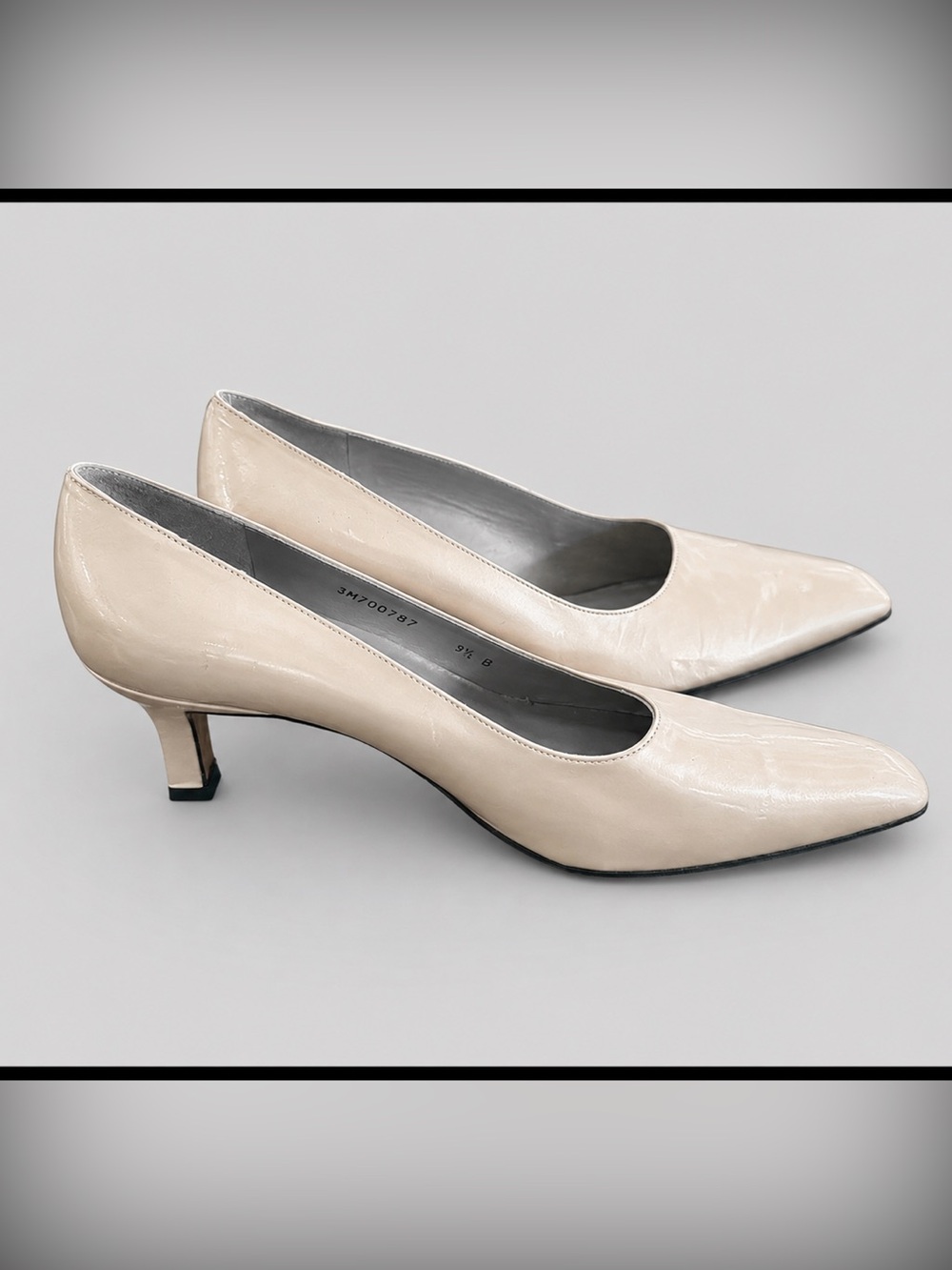 NEW Stuart Weitzman Metallic Champagne Court Shoe Heels -9 1/2
